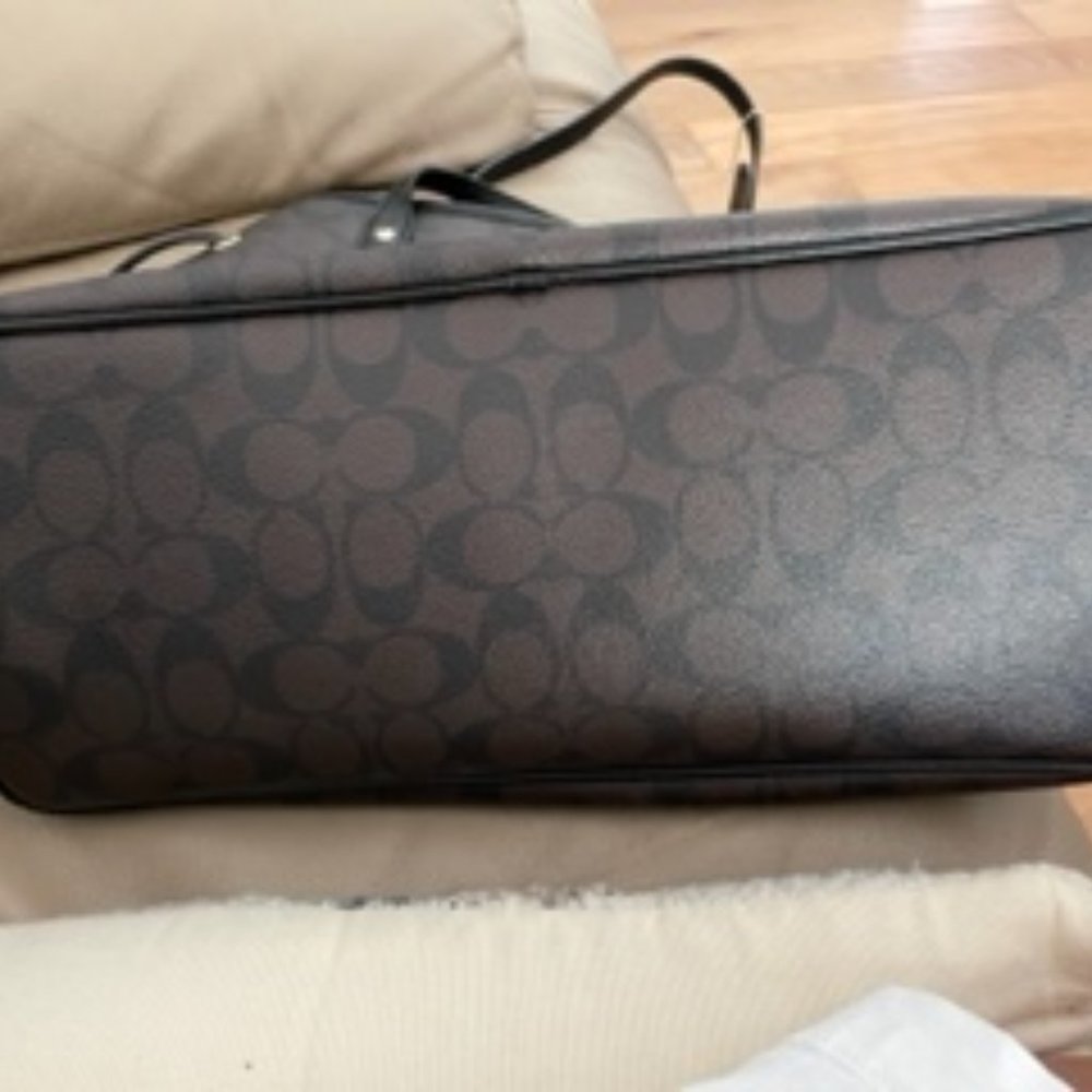 COACH Drawstring Carryall In Signature Canvas*** - Picture 13 of 13